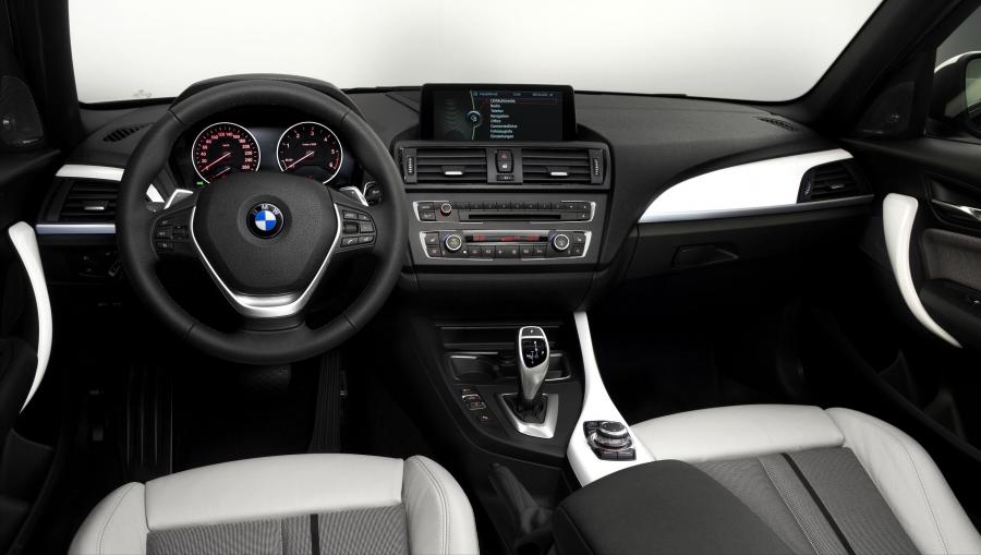  BMW 120d Urban Line 2011 года  (фото 147 из 193)